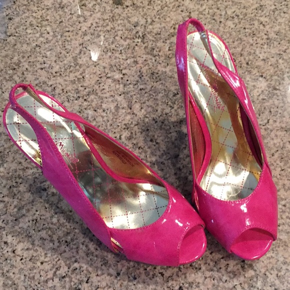 Anne Michelle Shoes - Peep toe sling backs